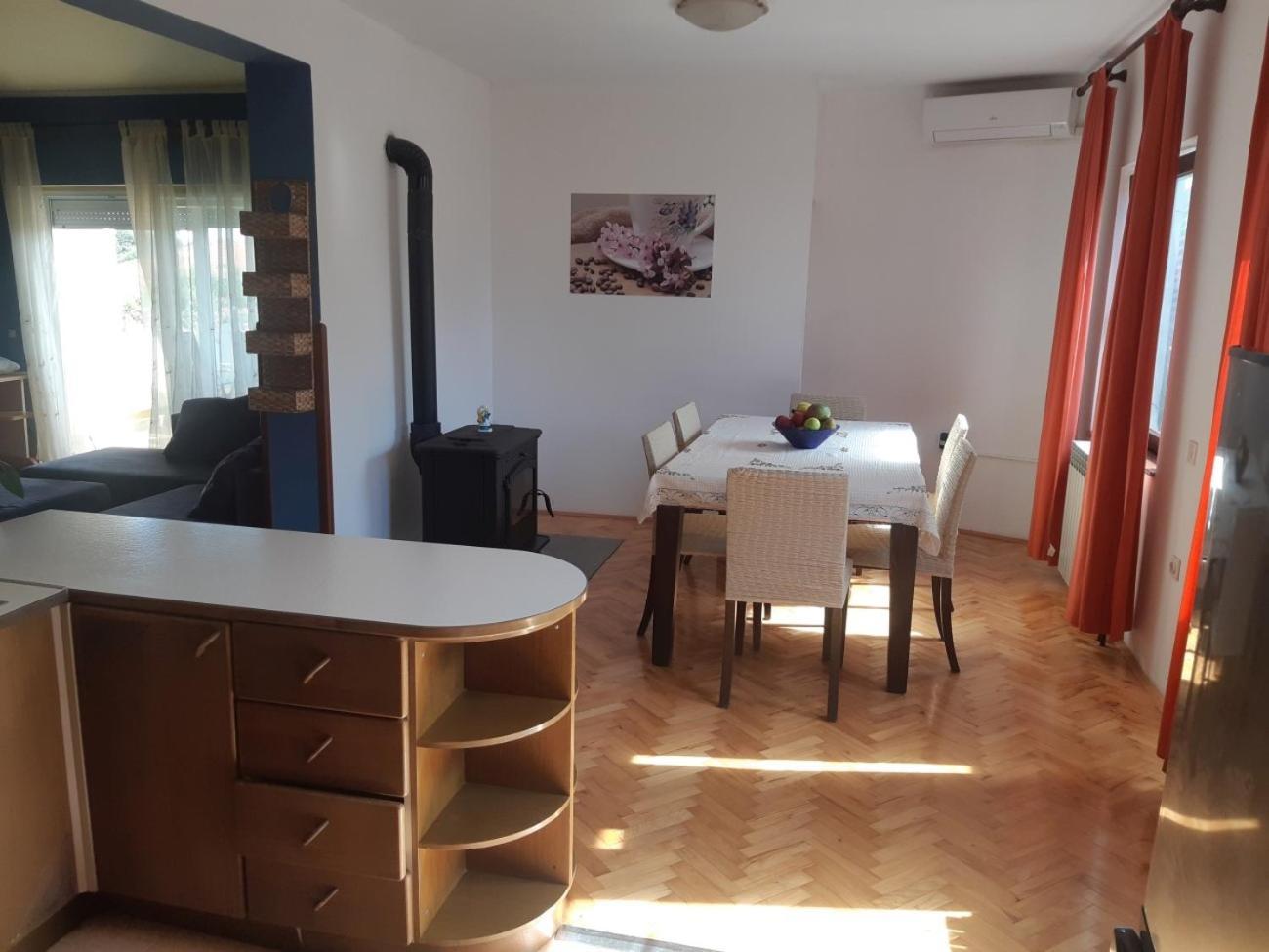 Apartment Marija Pola Esterno foto